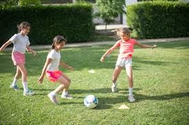 科尔：我们还没找到稳定的轮换体系，显然我们得先等库里回来